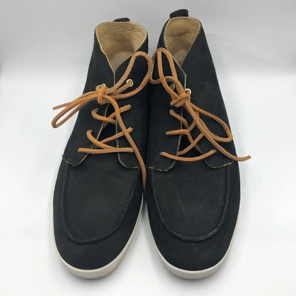 UGG Australia Men’s Black Suede Ankle Chukka Boots Size 12 Lightweight Comfort